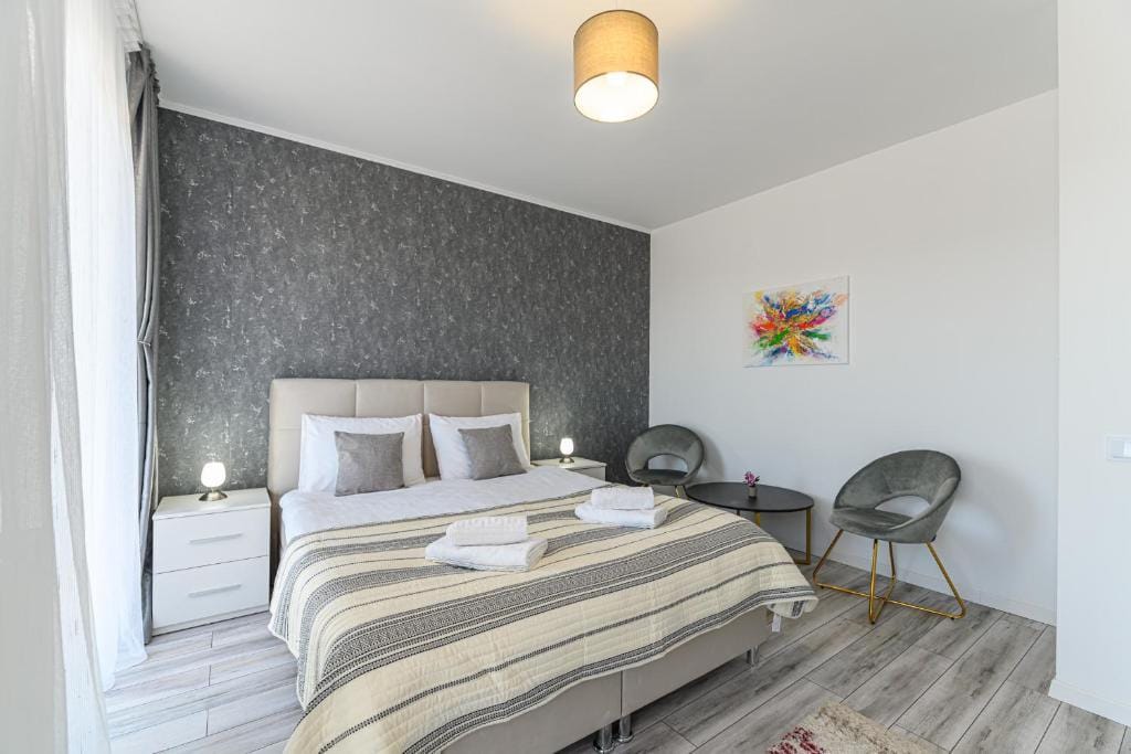 The Bedroom 1