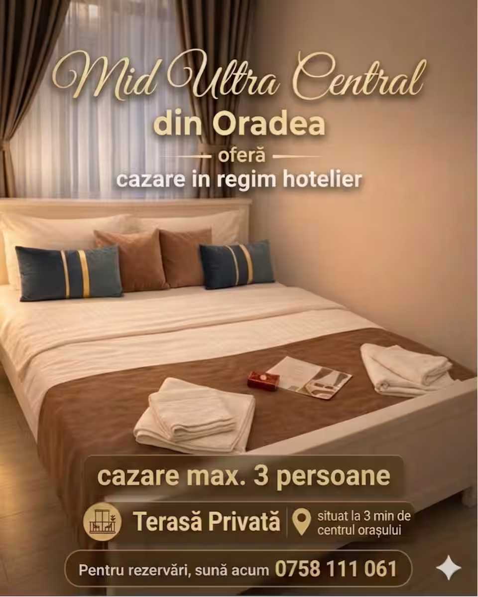 A hotel room with bed and window — studio in Oradea